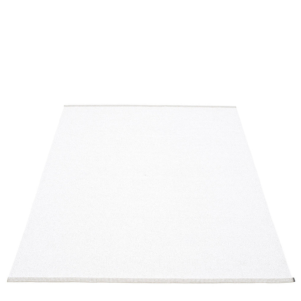 Pappelina Rug MONO White 7.5 x 10.5 ft