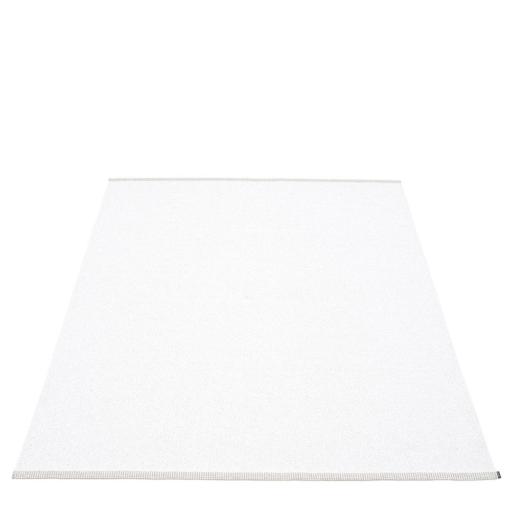 Rug MONO White 7.5 x 10.5 ft