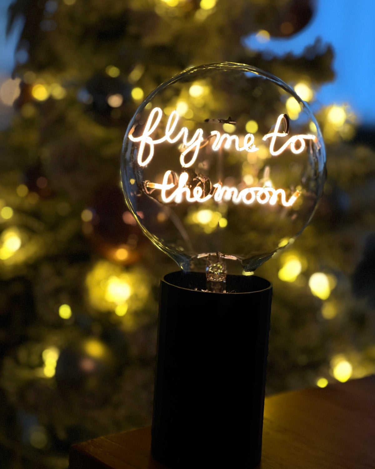 Bulb FLY ME TO THE MOON Amber  with Base Table Lamp PORTABLE