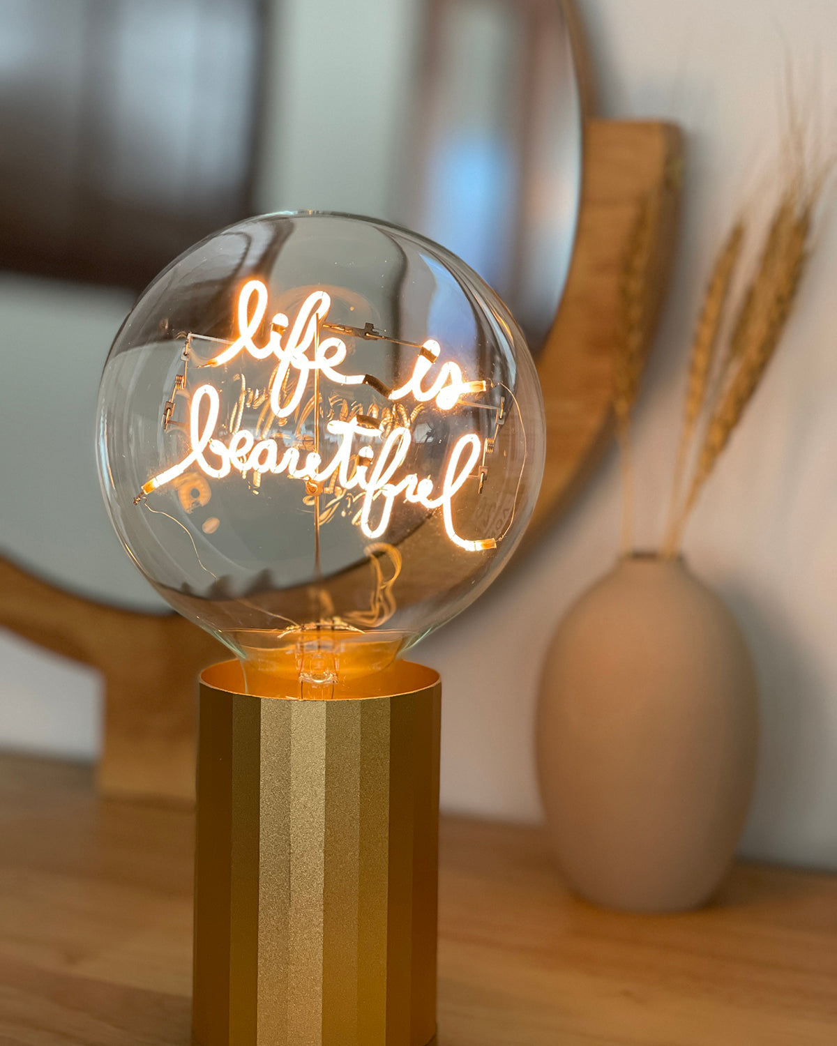 Bulb LIFE IS BEAUTIFUL Amber with Base Table Lamp PORTABLE