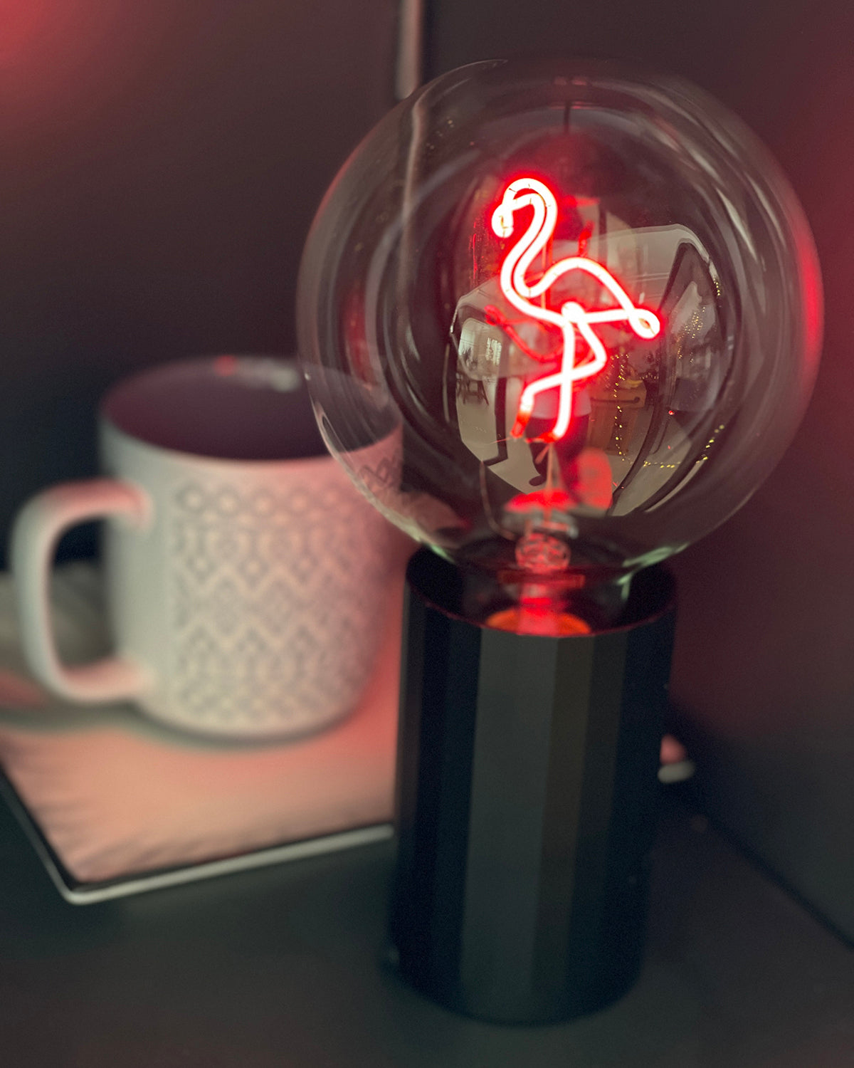 Bulb FLAMINGO Red with Base Table Lamp PORTABLE