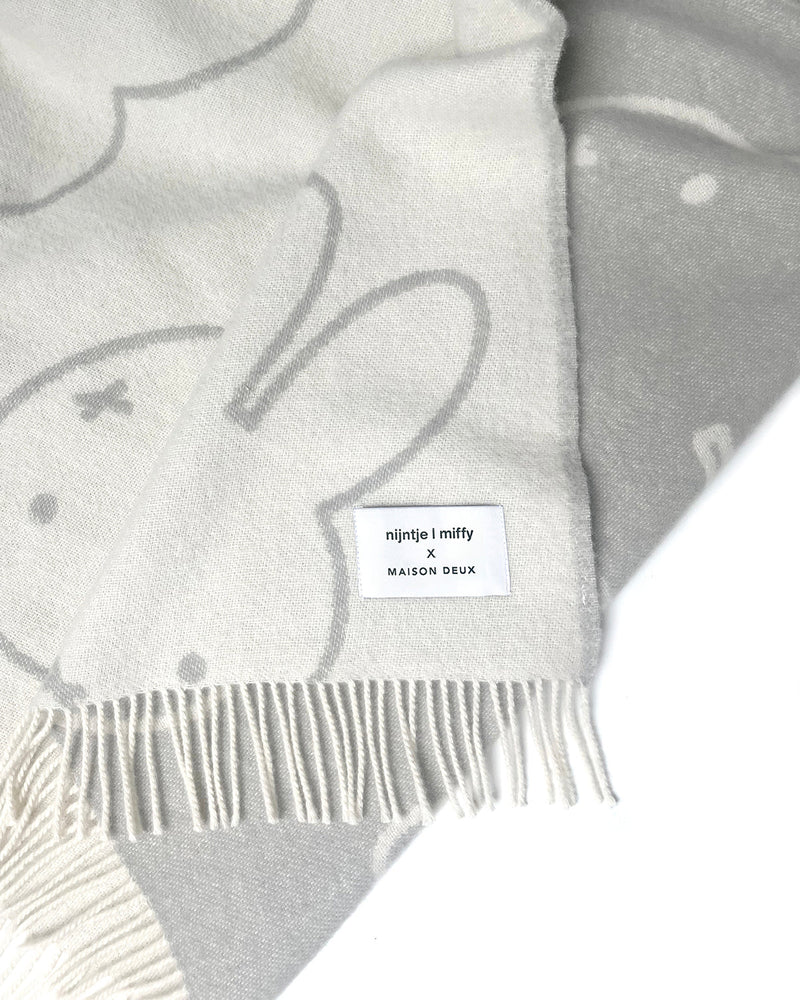 Maison Deux Blanket MIFFY Cloud White / Grey Print 4.25 x 6.5 ft