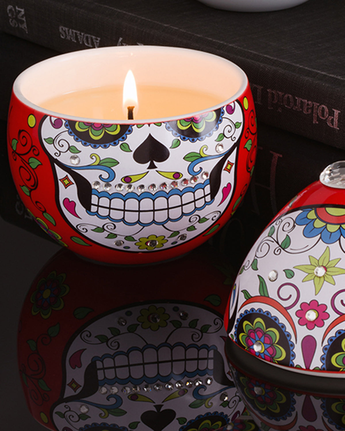 Candle in Ceramic SKULL 8oz Red